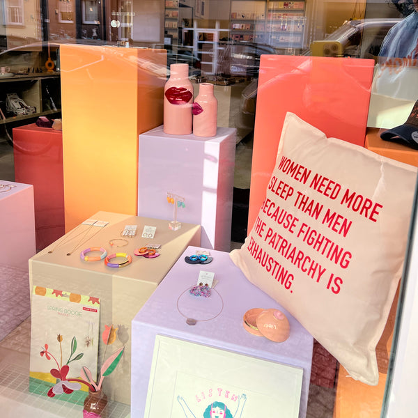 Kissen "Women need more sleep" Rosa oder Pink