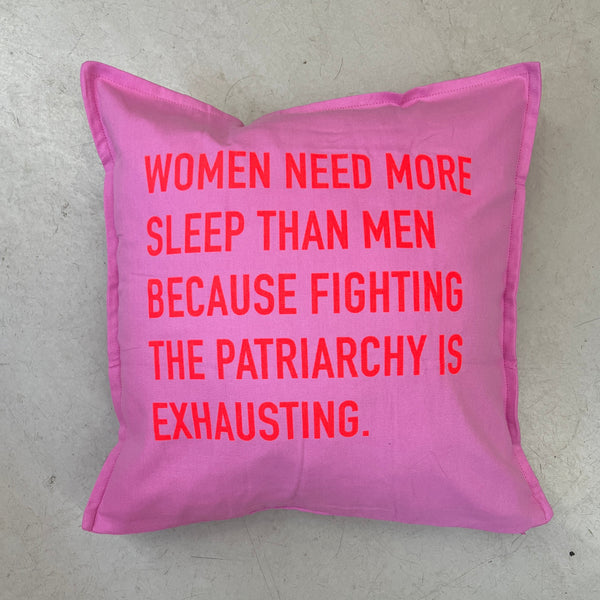 Kissenbezug "Women need more sleep" Pink/Neon Rot