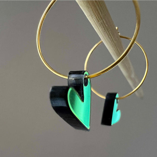 Ohrhänger „Regenbogen-Herz“ Schwarz