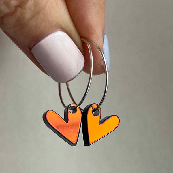 Ohrhänger „Regenbogen-Herz“ Schwarz