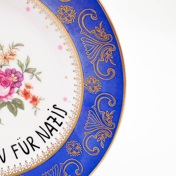 Wandteller "Keine Blumen für Nazis"