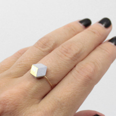 Ring "Ambivalenz" Grau-Gold