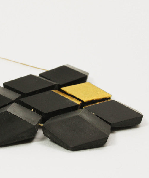 Collier "Ambivalenz" Schwarz-Gold