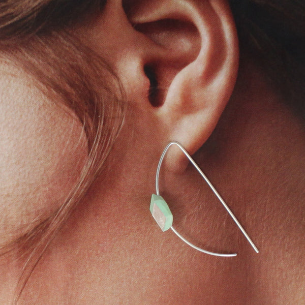 Halbmond-Creolen "Ambivalenz" Mint-Silber