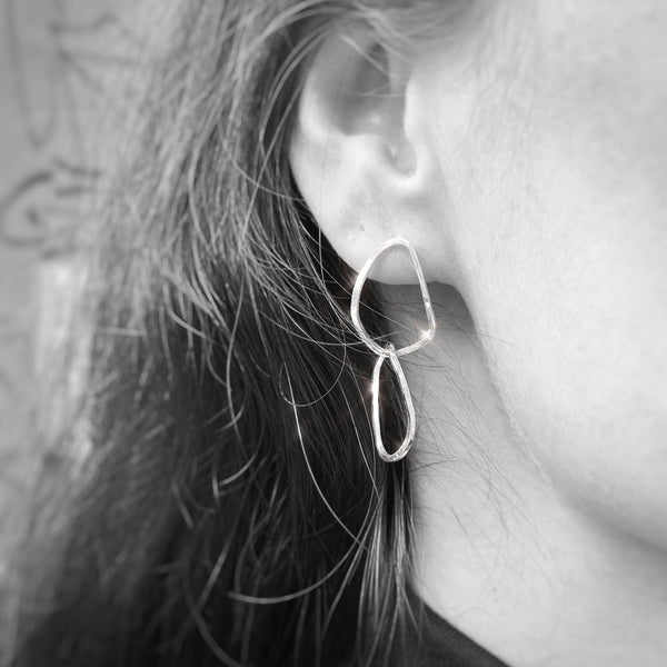 Ohrstecker hängend „Wabi-Sabi“ Silber