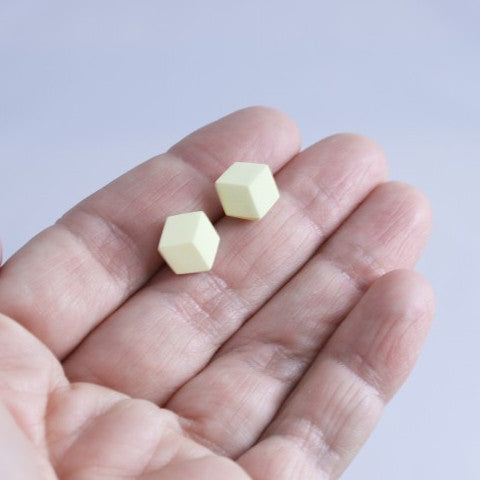 Ohrstecker "Purismus" Pastellgelb