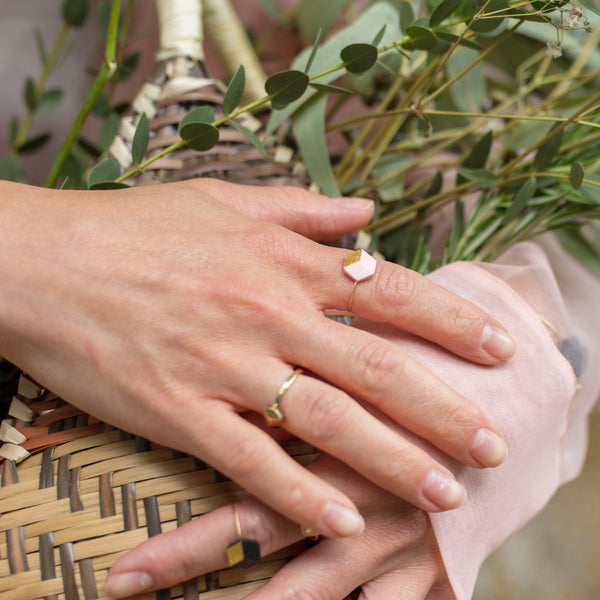 Ring "Ambivalenz" Rosa-Gold